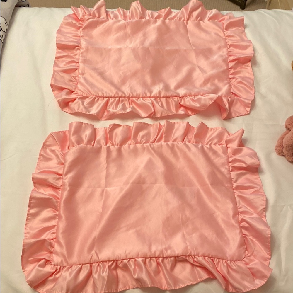 Vintage Pink Ruffled Pillow Shams
